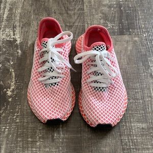 Adidas Deerupt Running Shoes